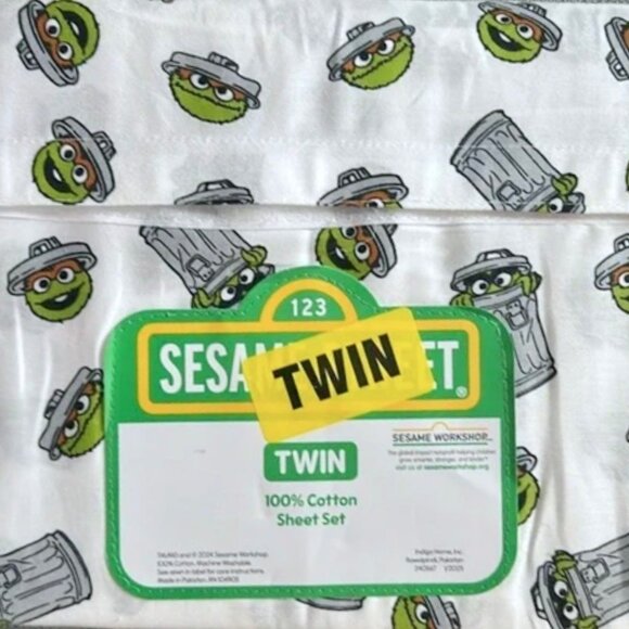 New 3-pc Sesame Street 100% Cotton TWIN Size Sheet Set    Oscar The Grouch - Picture 1 of 2
